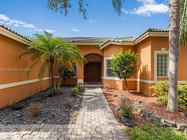 10989 NW 56th Ct, Coral Springs, FL 33076
