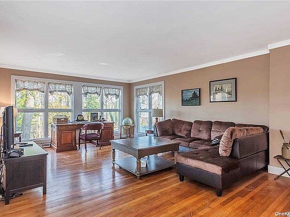 5th image of 16 Arosa Ct