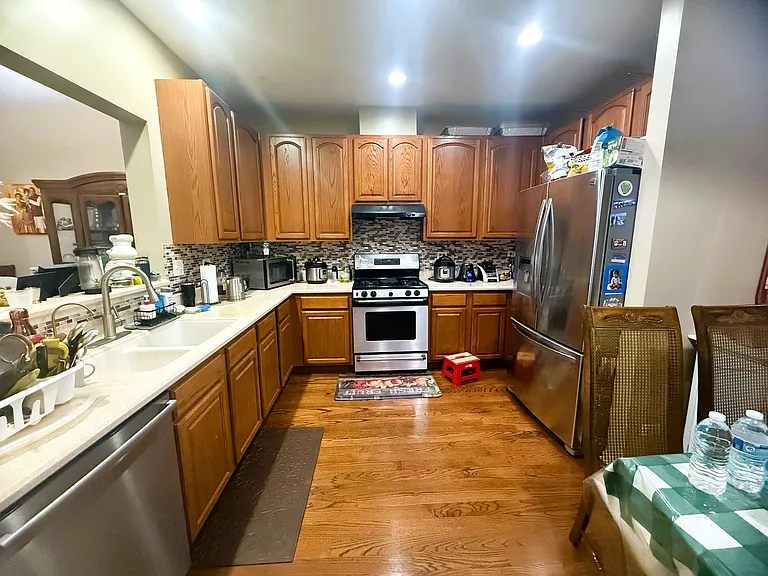 2392 Oakfield Ct — Photo 15