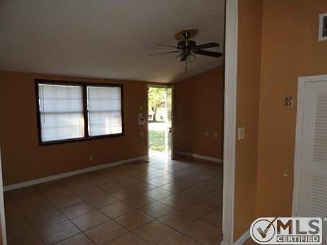 4th image of 7933 Downe Dr