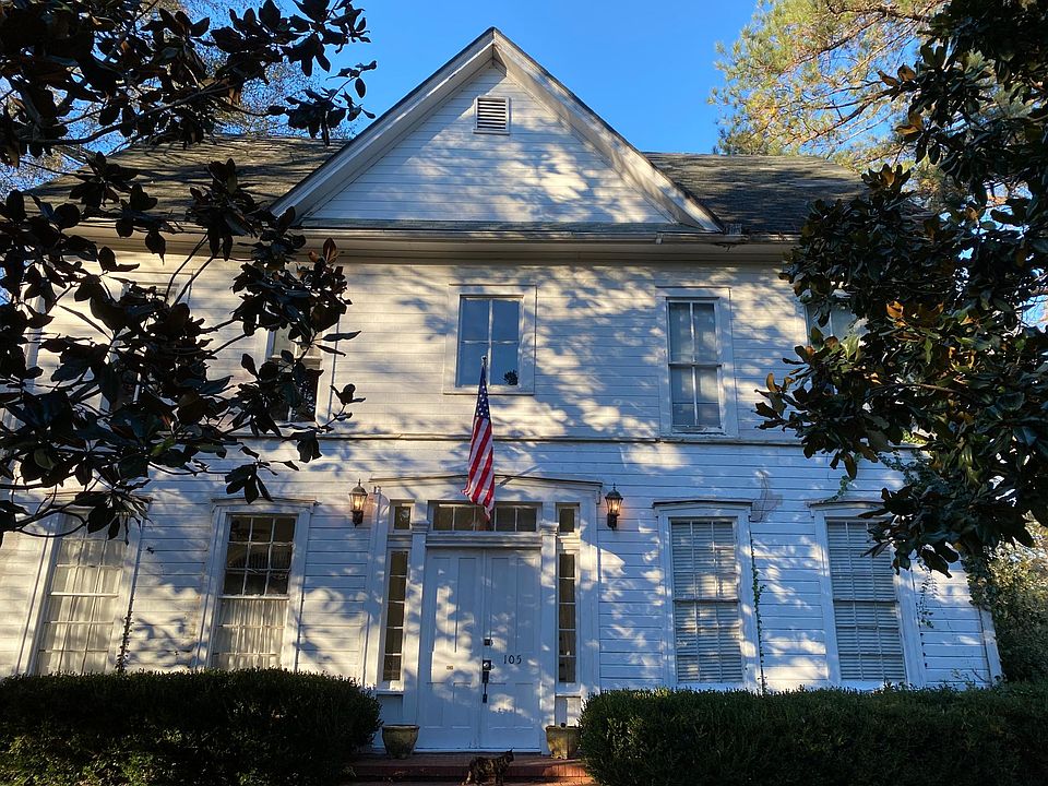 Building Photo 4