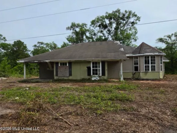 24418 Boweeville Rd, Saucier, MS 39574