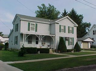 408 Pearl St, Warren, IL 61087