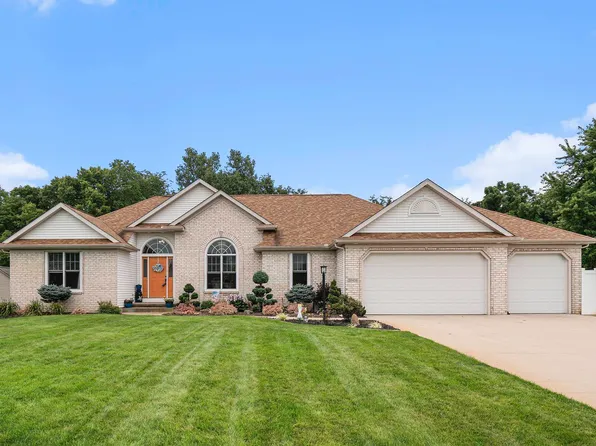 20456 Falcon Brook Ct, New Paris, IN 46553