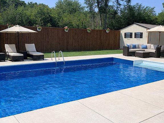 3rd image of 14216 Alderton Rd