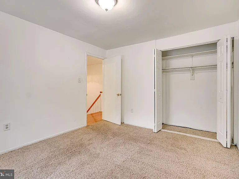 6060 Hollow Knoll Ct — Photo 20