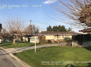 126 Garnsey Ave APT A, Bakersfield, CA 93309