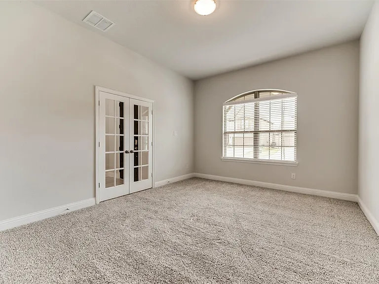 5908 Horsetail Dr — Photo 3