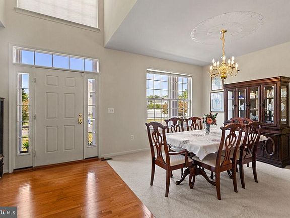 3rd image of 17088 Windward Ln