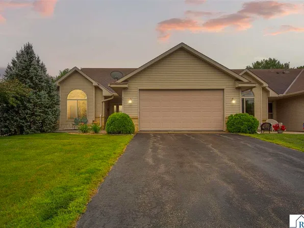 55 Egret Ln, Elysian, MN 56028