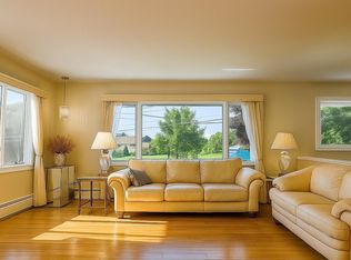 137 Honness Ln, Ithaca, NY 14850