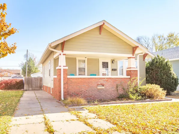 1103 W 1st St, McCook, NE 69001