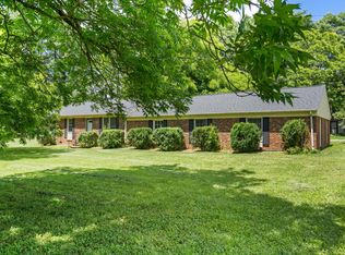 250 Dixon Rd, Graham, NC 27253