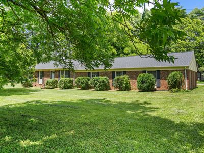 250 Dixon Rd, Graham, NC, 27253