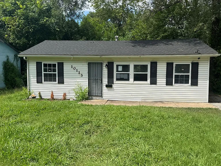 10113 Duke Dr — Photo 1
