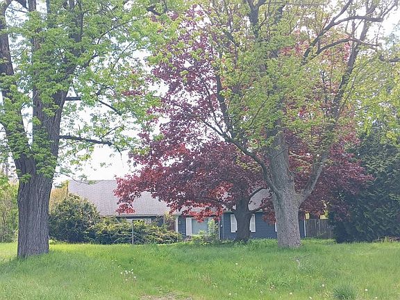 3rd image of 5590 Ormond Rd