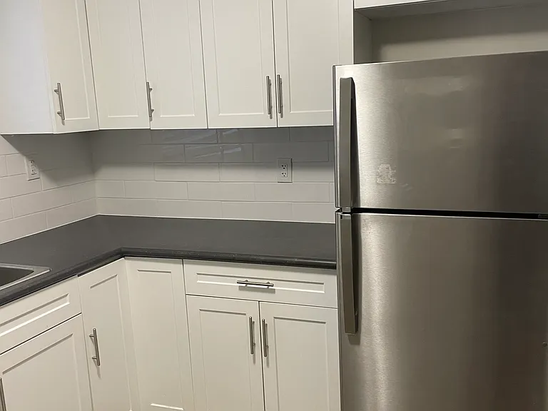 2150 Lilnan Ct #1 — Photo 2