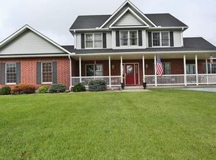 9408 S Corn Rd, Oak Grove, MO 64075