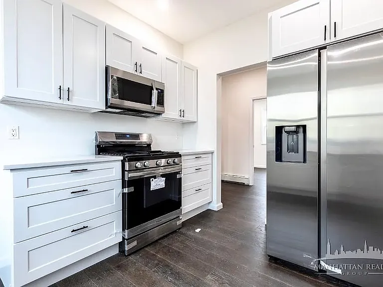 108-19 Ditmars Blvd #1 — Photo 7
