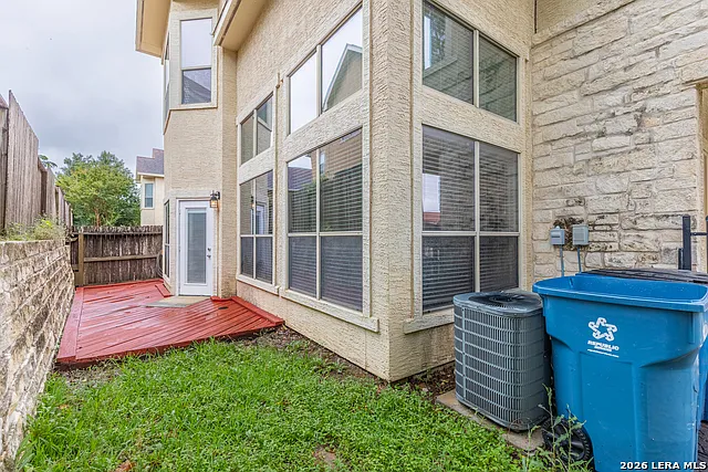 22216 Park Summit Cv — Photo 37