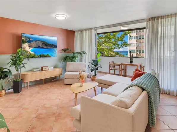 80 Kings Ct #504, San Juan, PR 00908