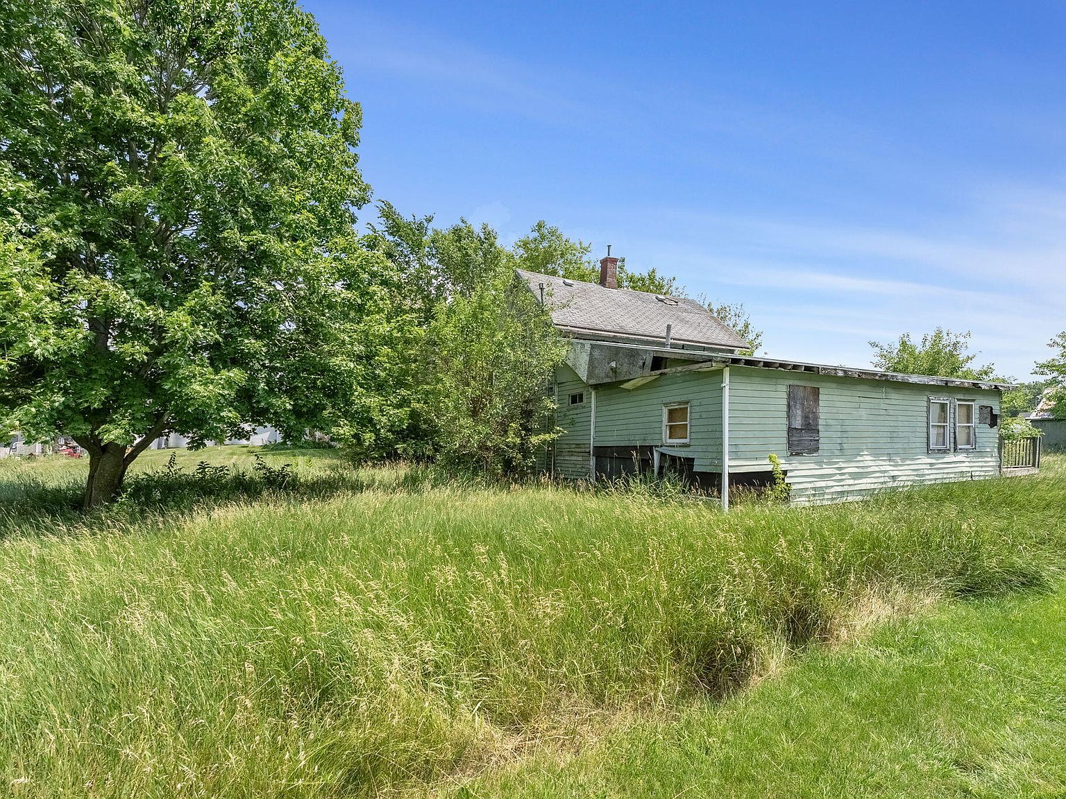 180 N Linn St, Letts, IA 52754 Zillow