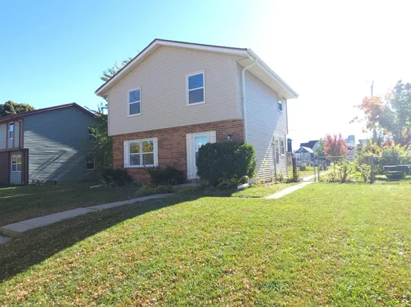 1713 West Highland AVENUE, Milwaukee, WI 53233