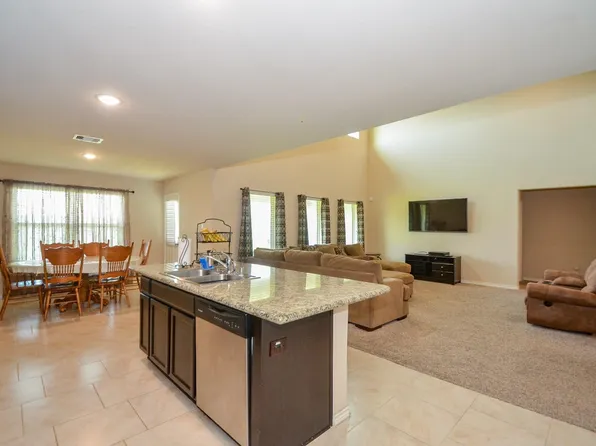 9426 Barton Xing, Richmond, TX 77407