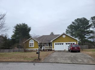 5576 Bryar Rose Dr, Ooltewah, TN 37363