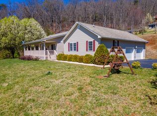 119 Mule Pen Rd, Sylva, NC 28779