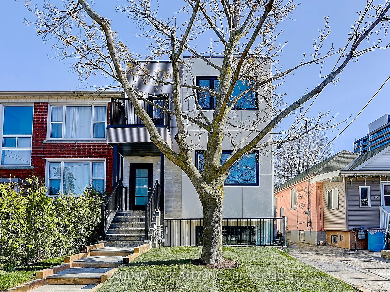 2 bed, $2,350 — Photo 4