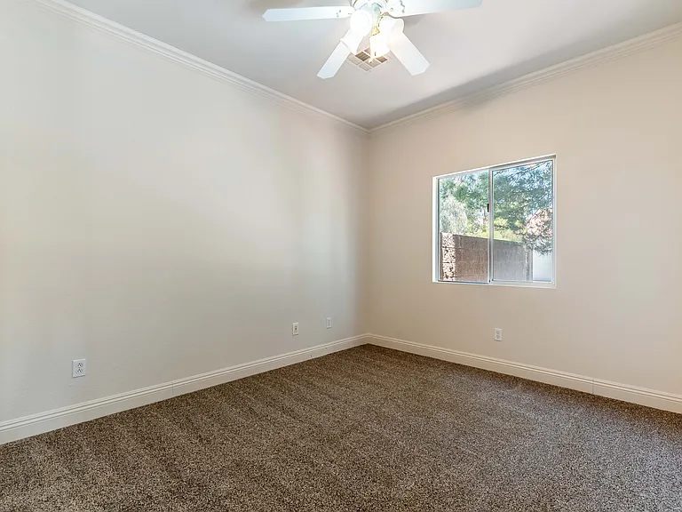 4432 Lobero Ave — Photo 11