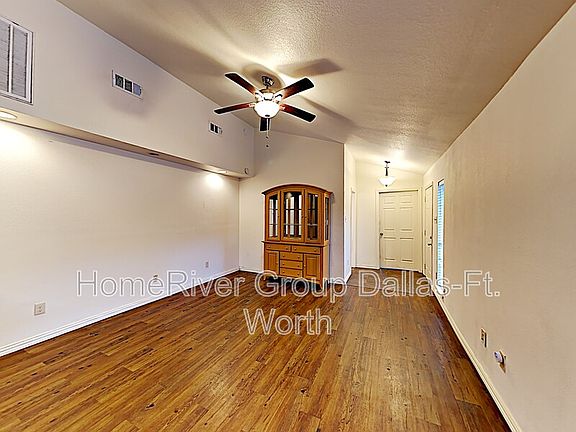 3rd image of 644 NW 11th St
