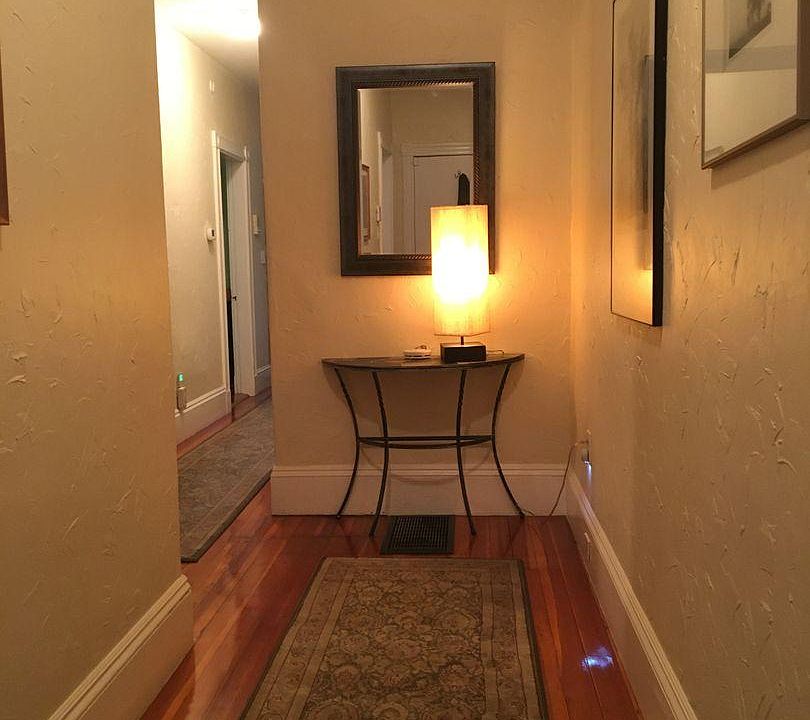 2nd image of 56 Calumet St #1R