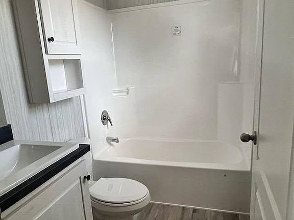 3rd image of 20475 Foster Dr #544