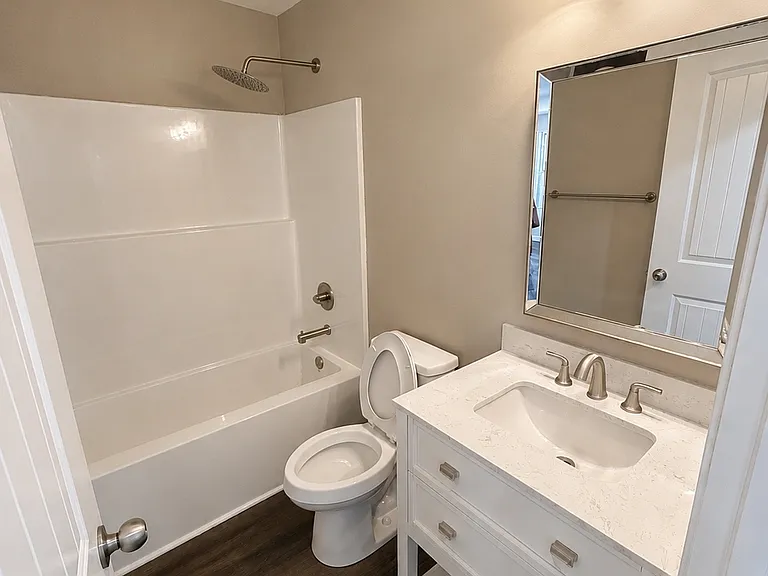 121 Jonathan Ln — Photo 8