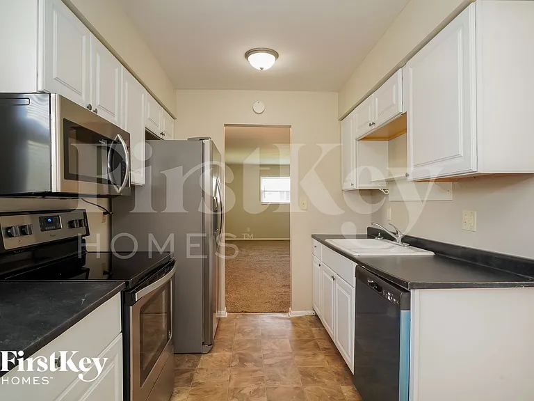 1509 Yazoo Dr — Photo 4
