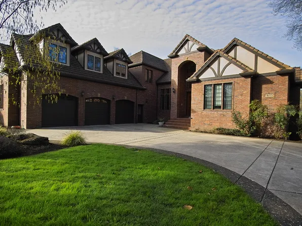 (undisclosed Address), Portland, OR 97267