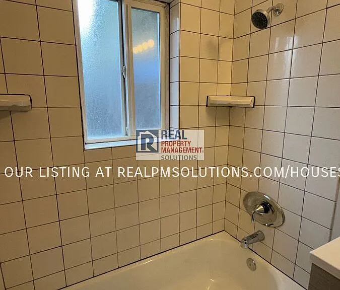 5025 NE 17th Ave — Photo 32