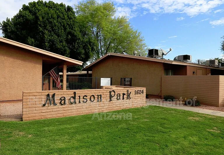 1624 E Campbell Ave #50 — Photo 21