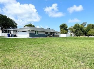 2140 Pinehurst St, Sarasota, FL 34231