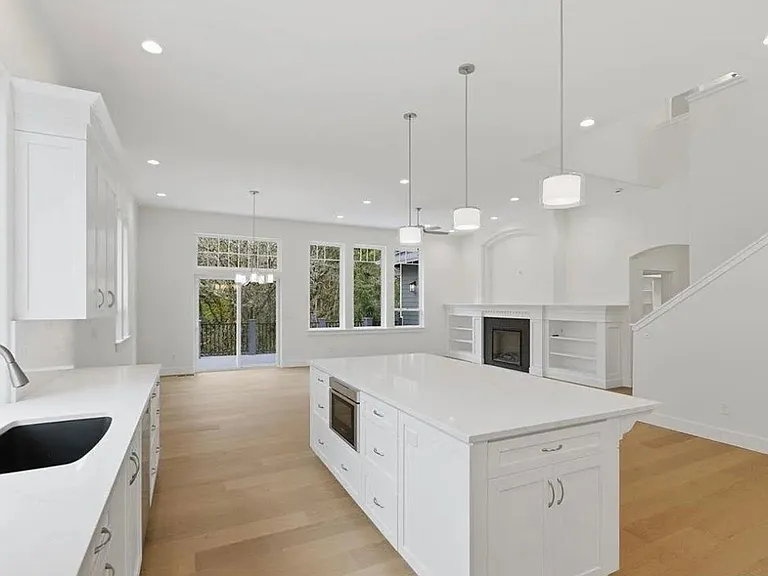 2799 NW Romancier Dr — Photo 13