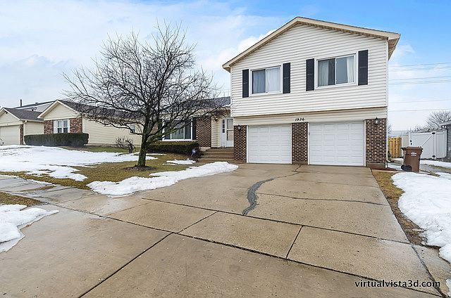 1st image of 1936 Slayton Ln