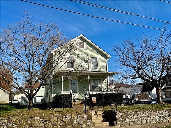2nd image of 119 Grant St