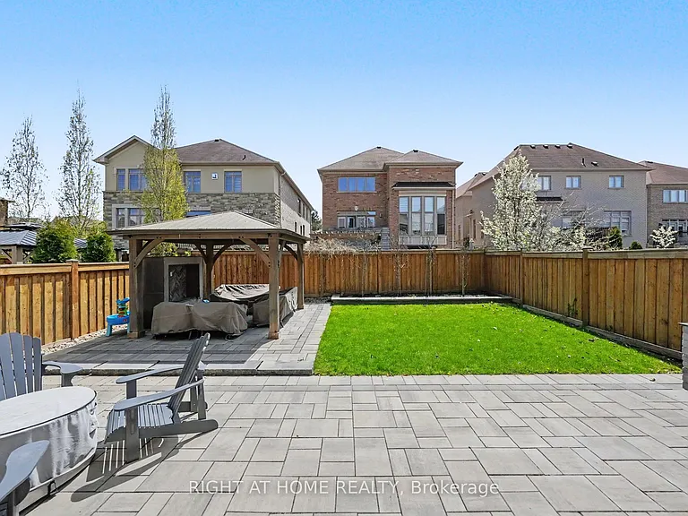 5 Rossini Dr — Photo 28