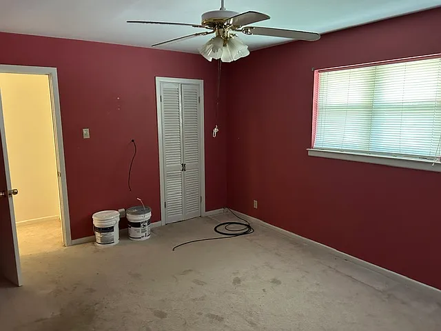 203 Melody Ln — Photo 12