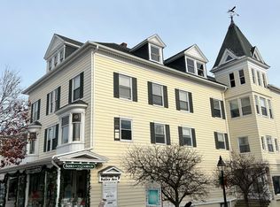 406 Main St APT 3, Ridgefield, CT 06877