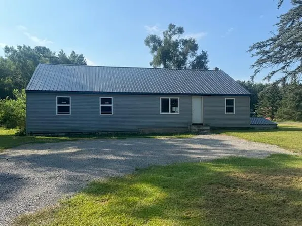 957 Mendon Rd, Sherwood, MI 49089