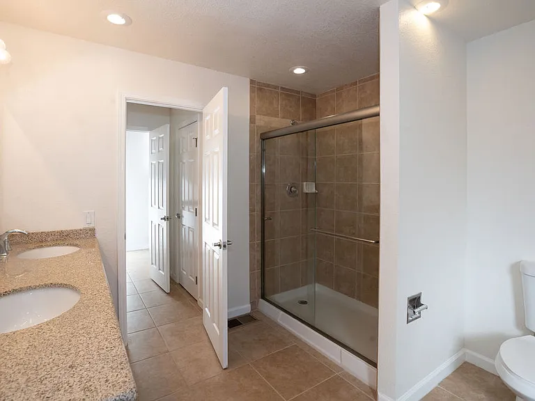 521 Pioneer Rd — Photo 10