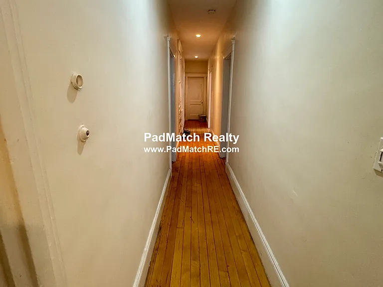 193-195 Strathmore Rd #11 — Photo 14
